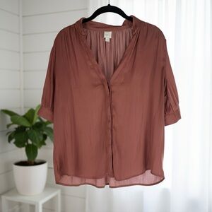 Roan + Ryan Button-Front Blouse – Rust Rose (L)